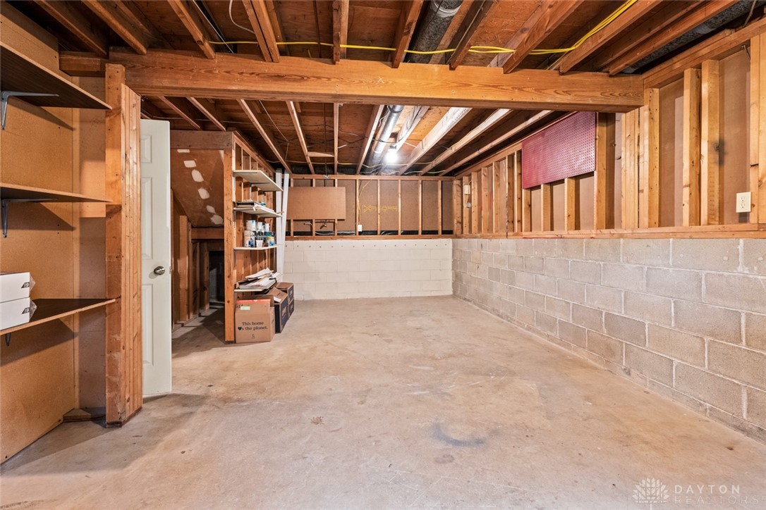 2707 Rockledge Trail, Beavercreek, Ohio image 22