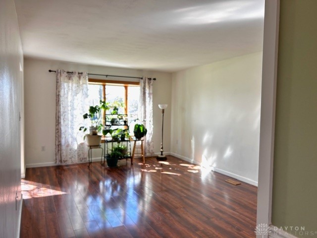 4100 Stonewall Circle, Dayton, Ohio image 4