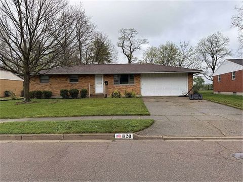 Homes For Sale - 820 Desales Street<br/> Montgomery County, Vandalia, OH 45377