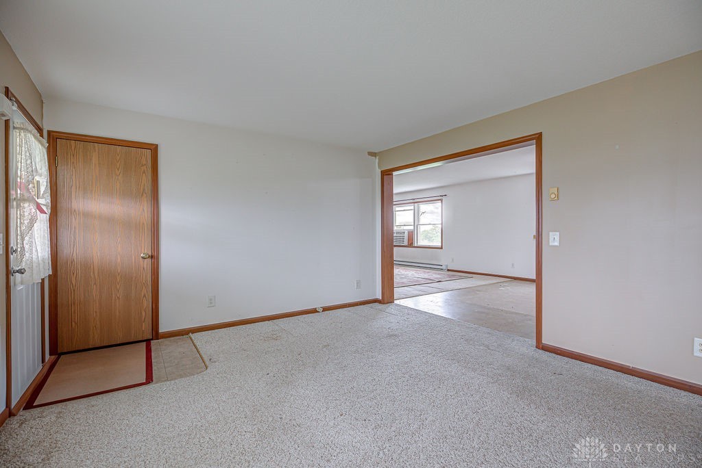 6423 Howe Road, Middletown, Ohio image 13