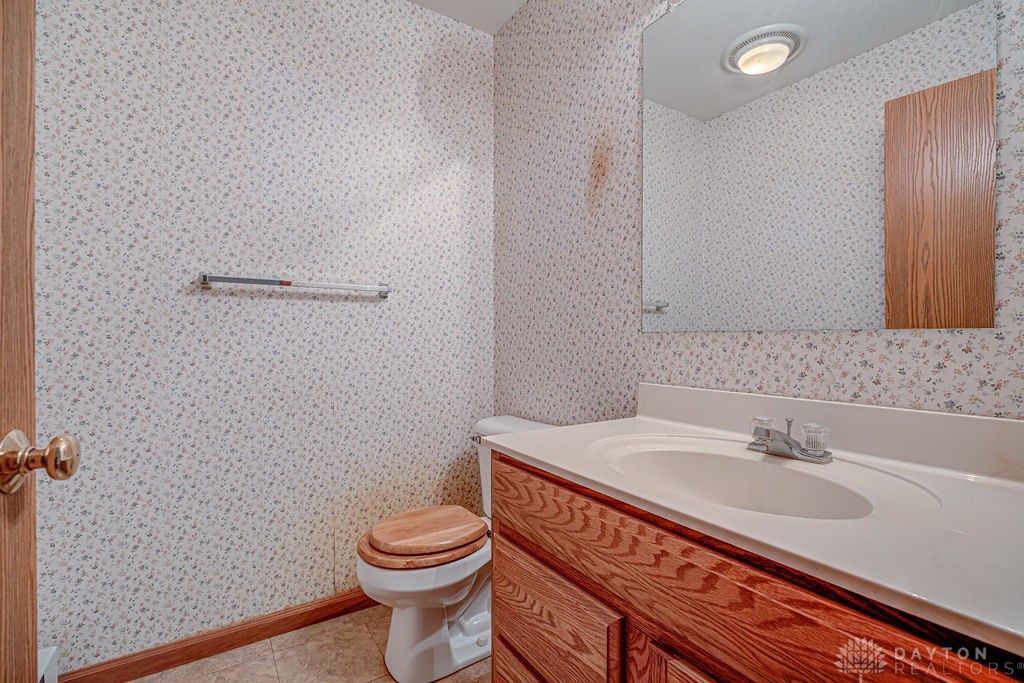 6423 Howe Road, Middletown, Ohio image 10