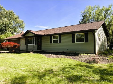 Photo of 3777 Old 35, New Jasper Twp, OH 45385 (MLS # 959867)