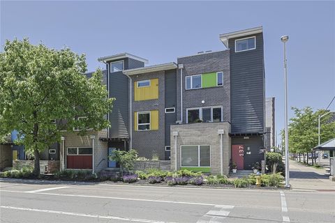 Photo of 136 Canal Boat Court, Dayton, OH 45402 (MLS # 958817)