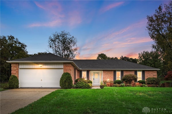 5428 YELLOWSTONE DR, FAIRFIELD, OH 45014 - Image b06e92f8347ab3fa740c8d76f1cb573a/3682489091