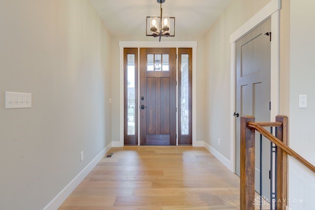 1 Lot French Court