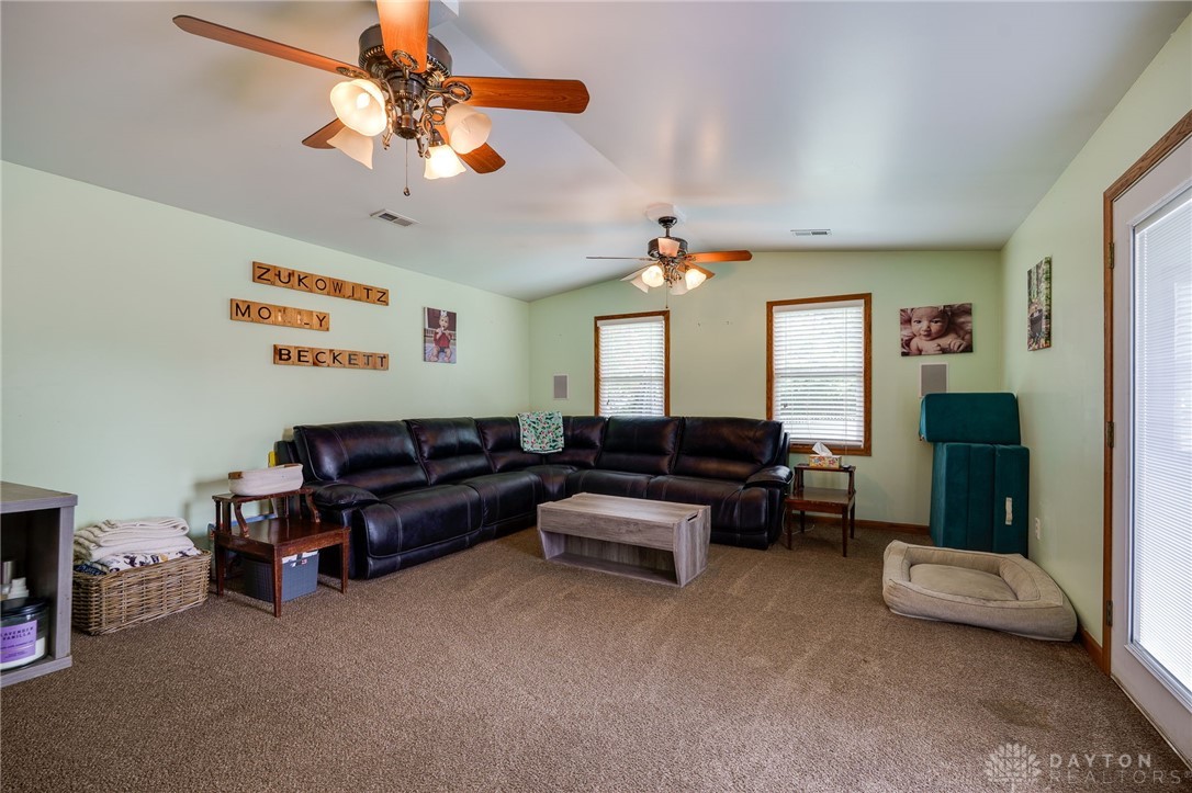 9321 Bruce Drive, Franklin, Ohio image 16