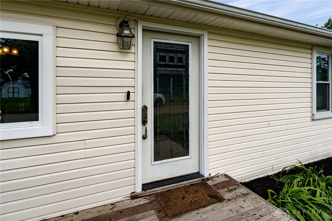 9321 Bruce Drive, Franklin, Ohio image 6