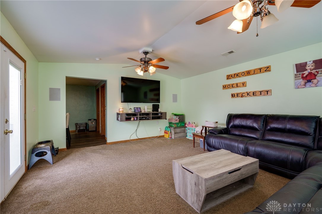 9321 Bruce Drive, Franklin, Ohio image 17