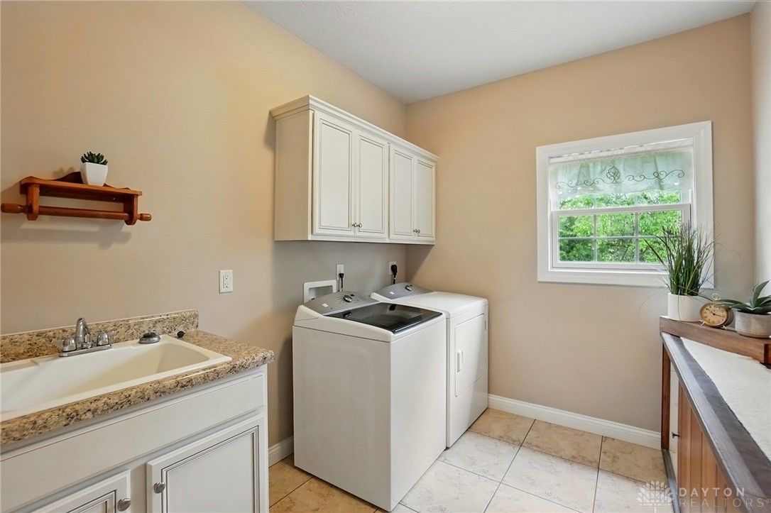 7250 Beaver Brook Drive, Springboro, Ohio image 37