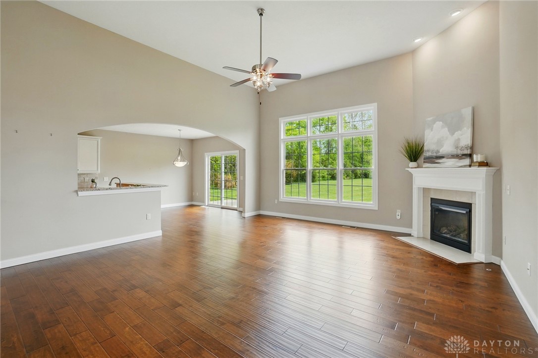 7250 Beaver Brook Drive, Springboro, Ohio image 5