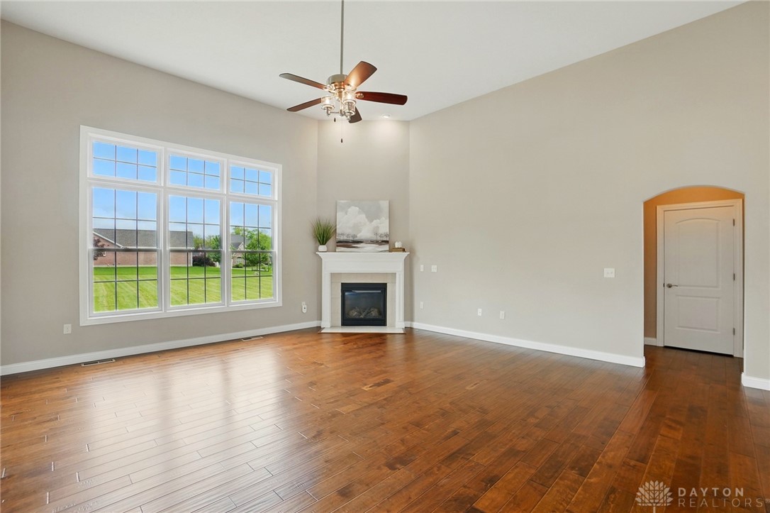 7250 Beaver Brook Drive, Springboro, Ohio image 6