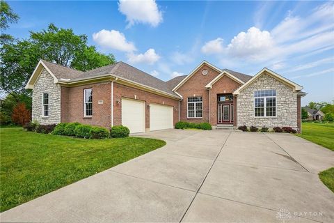 Photo of 7250 Beaver Brook Drive, Springboro, OH 45066 (MLS # 934130) Photo of 7250 Beaver Brook Drive, Springboro, OH 45066 (MLS # 934130)