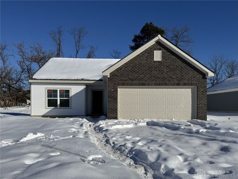 Photo of 144 Evergreen Way, Brookville, OH 45309 (MLS # 949671)