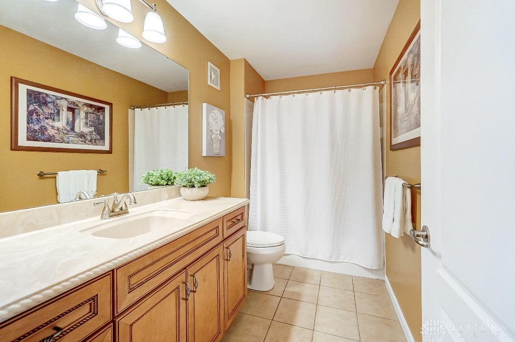 791 Ascot Drive, Maineville, Ohio image 32