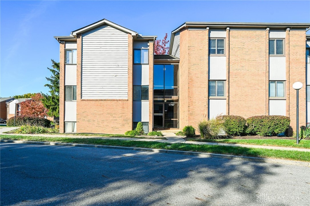 1747 Running Brook Trail #C, Dayton, Ohio image 1