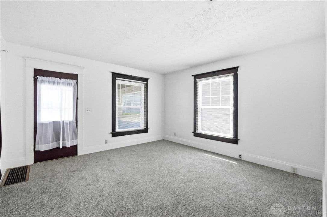 719 N Belmont Avenue