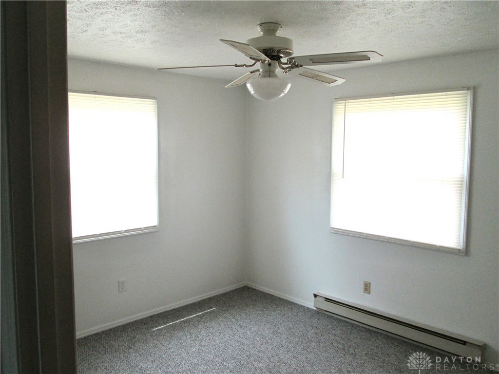 220 E Twin Street, Lewisburg, Ohio image 14