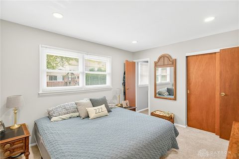 Tiny photo for 901 Holly Street, St Marys, OH 45885 (MLS # 946076)