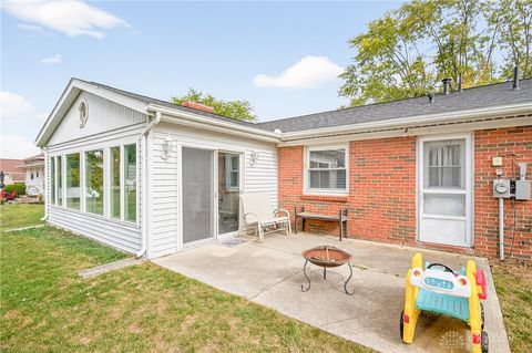 Tiny photo for 901 Holly Street, St Marys, OH 45885 (MLS # 946076)