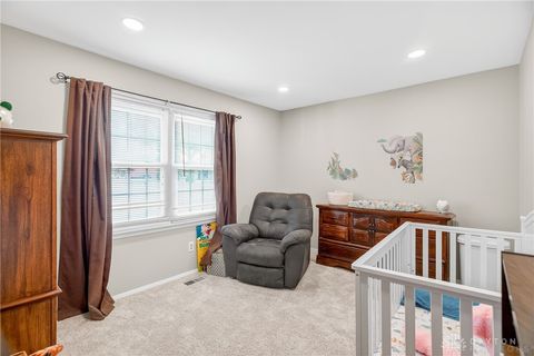 Tiny photo for 901 Holly Street, St Marys, OH 45885 (MLS # 946076)