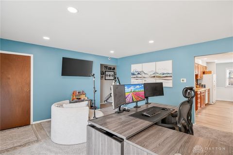 Tiny photo for 901 Holly Street, St Marys, OH 45885 (MLS # 946076)