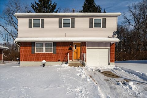 Photo of 5143 Lounsbury Drive, Dayton, OH 45417 (MLS # 951449)