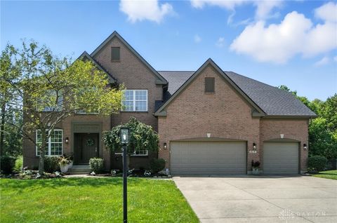 Photo of 65 Milford Court, Springboro, OH 45066 (MLS # 940668)