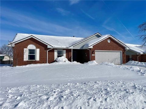 Photo of 6631 Deer Meadows Drive, Dayton, OH 45424 (MLS # 951089)