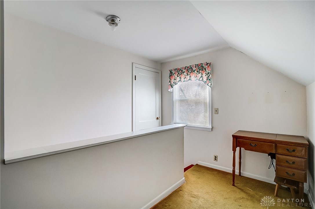 1319 Sunset Drive, Hamilton, Ohio image 32