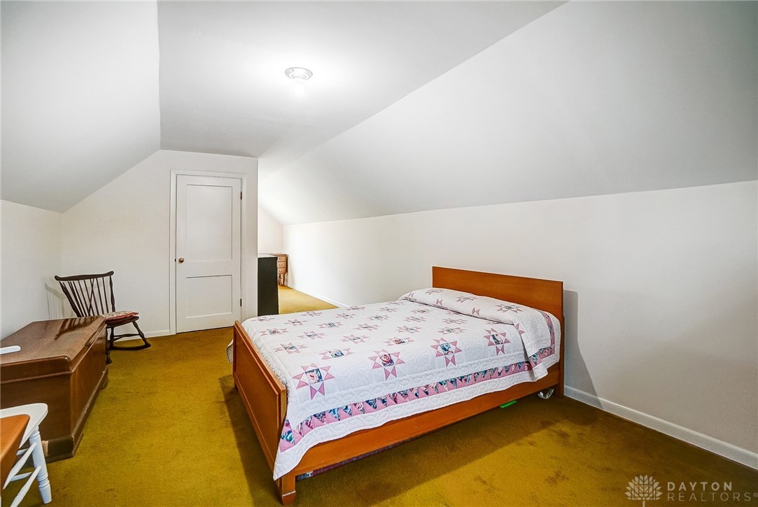 1319 Sunset Drive, Hamilton, Ohio image 35
