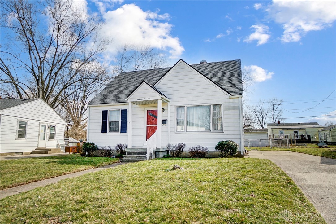 1319 Sunset Drive, Hamilton, Ohio image 8