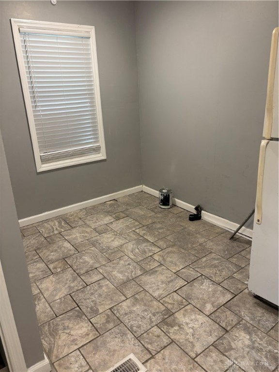 1035 Mcarthur Avenue, Dayton, Ohio image 7