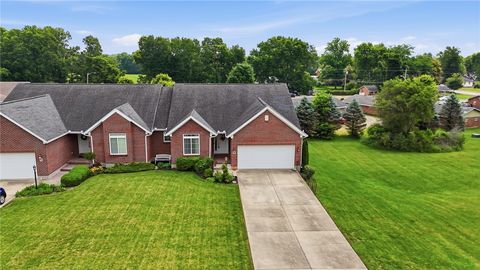 Homes For Sale - 36 Broadhill Place<br/> Germantown, OH 45327