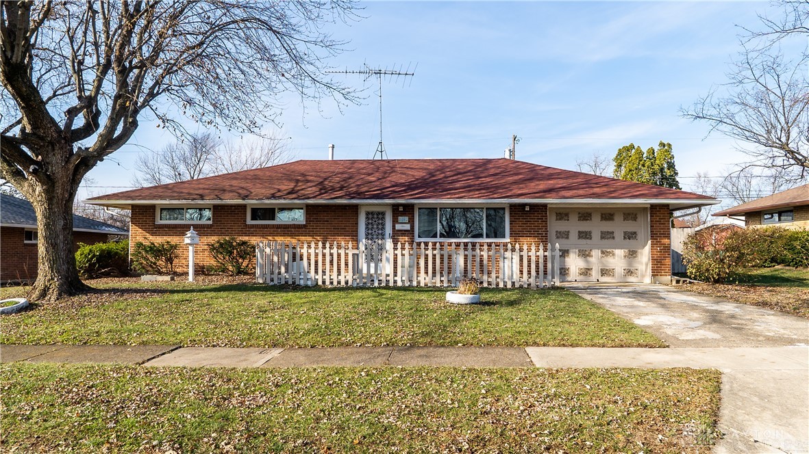 5601 Leibold Drive, Dayton, Ohio image 1