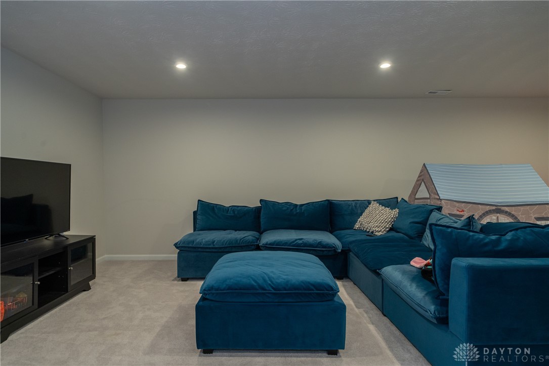 7901 Timberview Court, Franklin, Ohio image 37