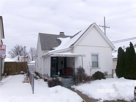 Photo of 1417 Schaeffer Street, Dayton, OH 45404 (MLS # 951960)