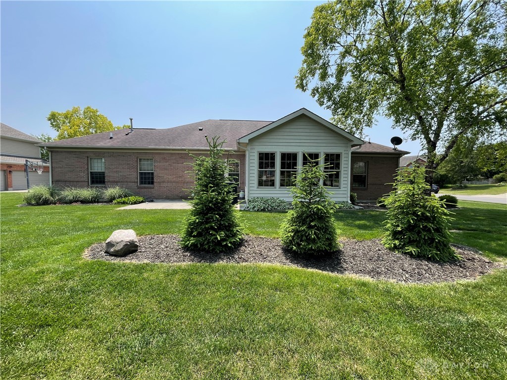 818 Rosecrest Road, Tipp City, Ohio image 6