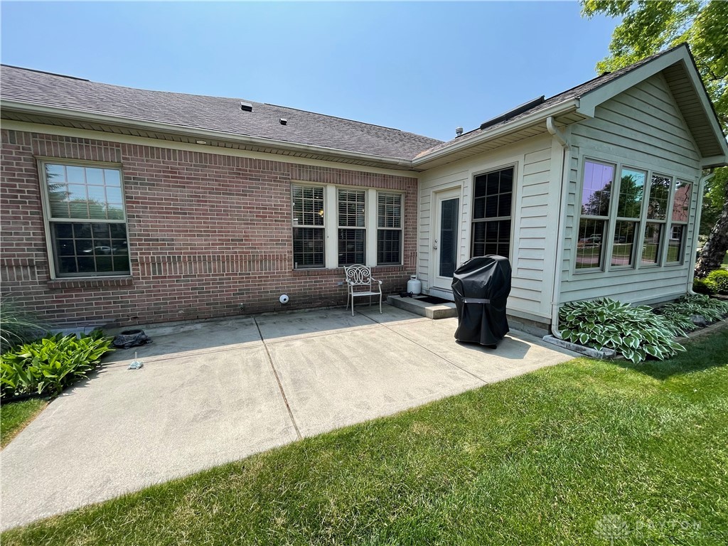 818 Rosecrest Road, Tipp City, Ohio image 8