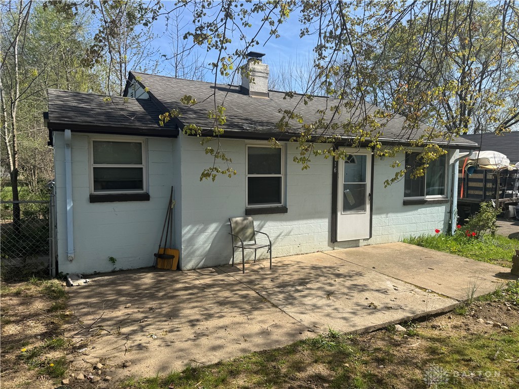 16 Laurel Road, Medway, Ohio image 1