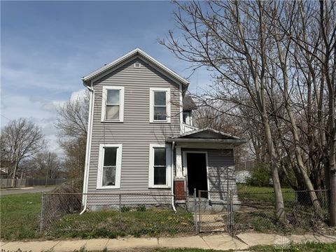 Photo of 107 Sherman Street, Dayton, OH 45403 (MLS # 955458)