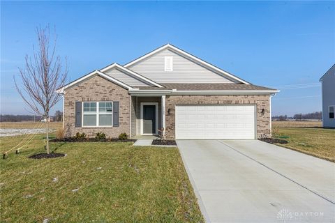 Photo of 1109 Honeydew Drive, Tipp City, OH 45371 (MLS # 949868)