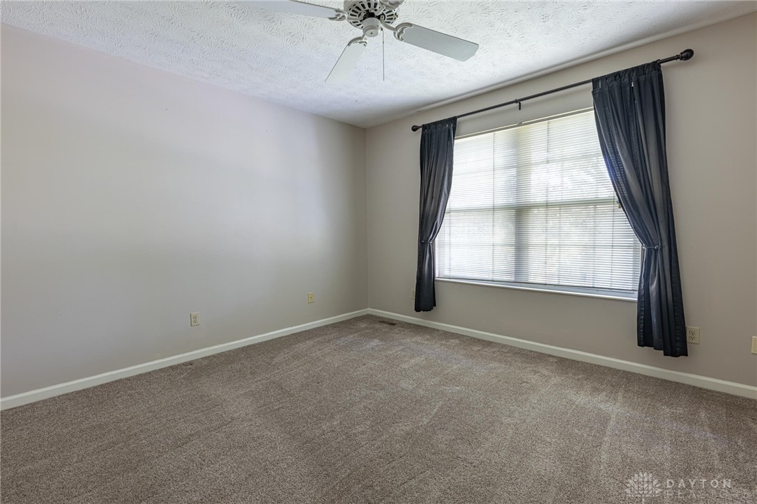 626 Cassel Creek Drive, Vandalia, Ohio image 19