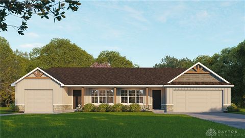 Photo of 25 Timber Creek Drive, Carlisle, OH 45005 (MLS # 940623)