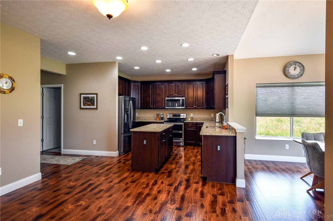 Dayton, Ohio 45458, United States, 4 Bedrooms Bedrooms, ,3 BathroomsBathrooms,Residential,Active,158251