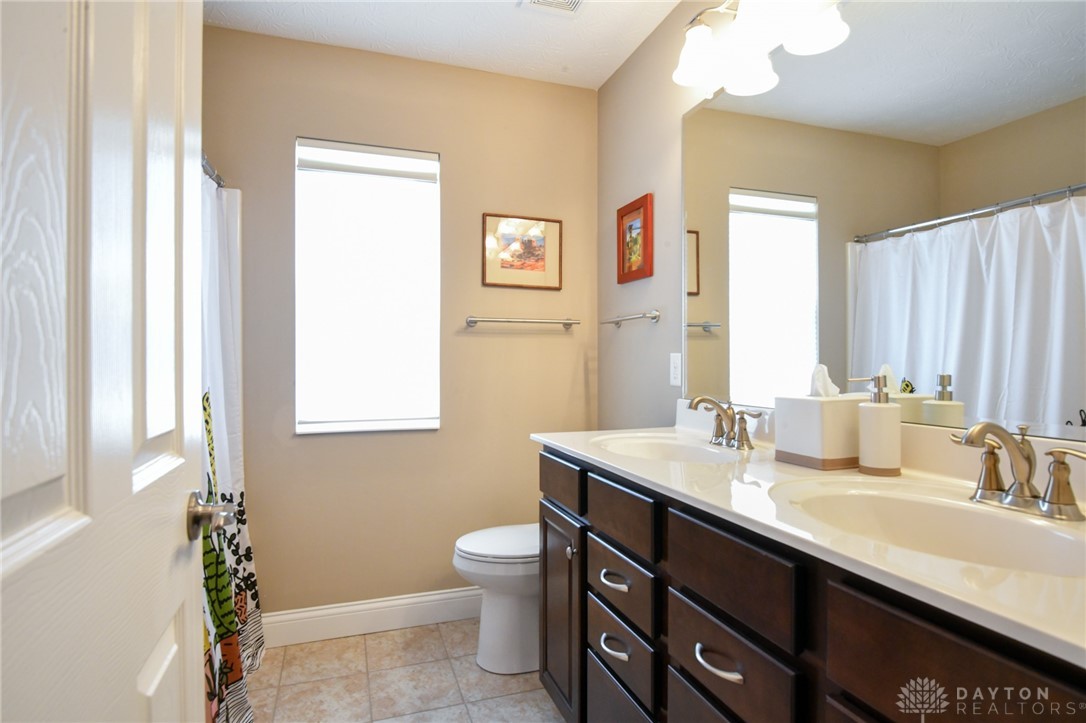 Dayton, Ohio 45458, United States, 4 Bedrooms Bedrooms, ,3 BathroomsBathrooms,Residential,Active,158251