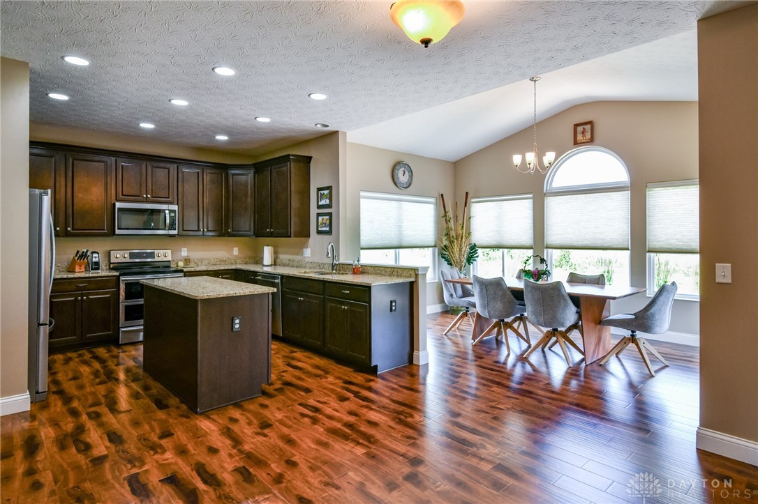 Dayton, Ohio 45458, United States, 4 Bedrooms Bedrooms, ,3 BathroomsBathrooms,Residential,Active,158251