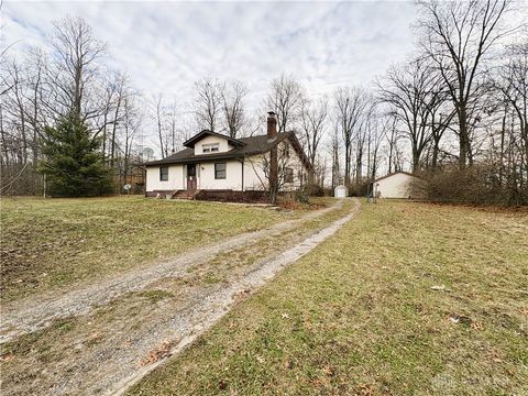 Photo of 626 N Lutheran Church Road, Dayton, OH 45417 (MLS # 949635)