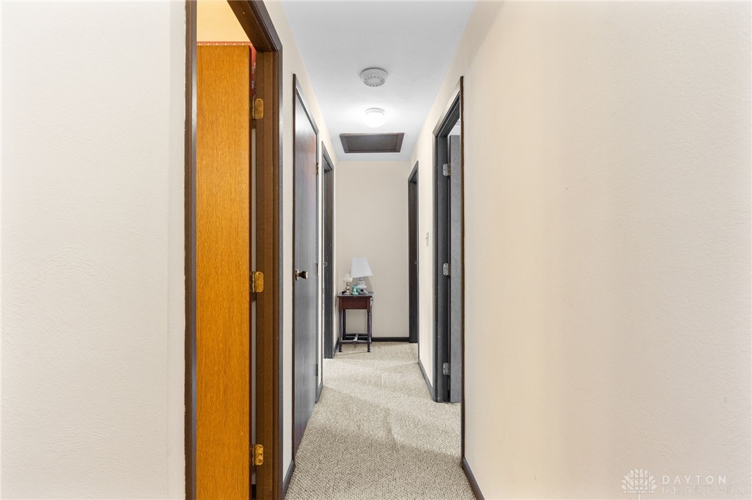 2417 Rona Village Boulevard, Fairborn, Ohio image 16