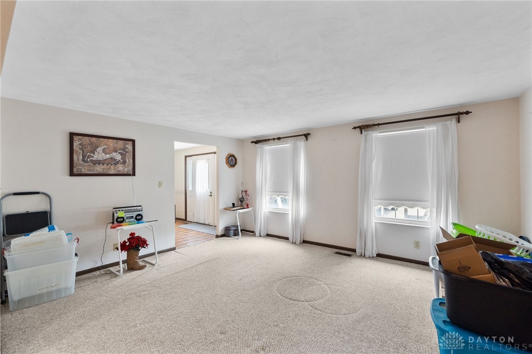 2417 Rona Village Boulevard, Fairborn, Ohio image 7
