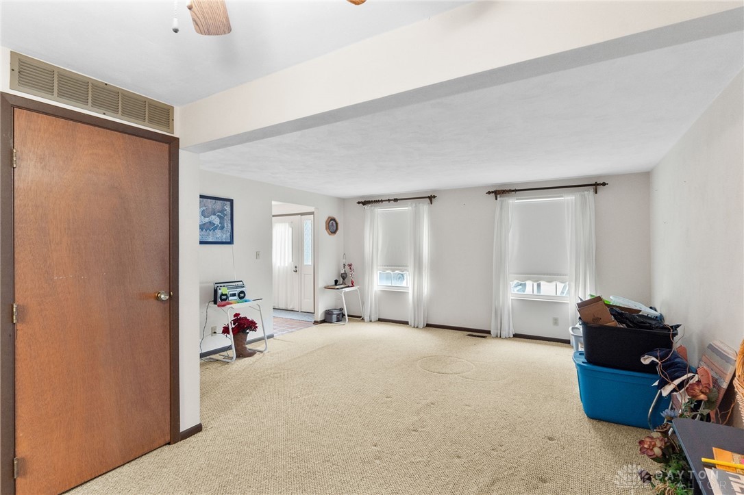 2417 Rona Village Boulevard, Fairborn, Ohio image 6